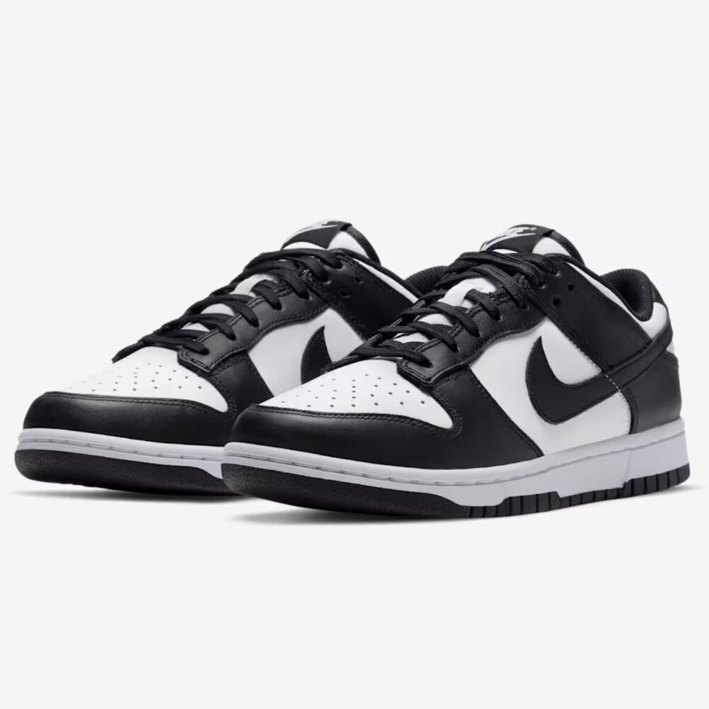 Nike Women’s Dunk Low Sneakers